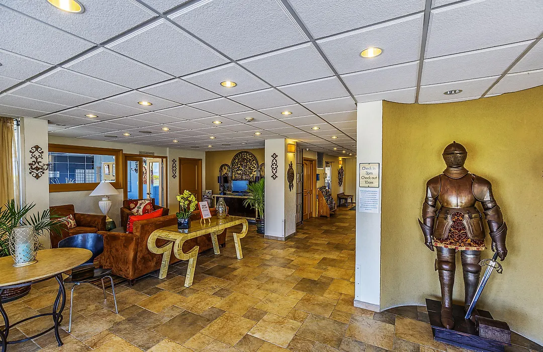 Crusader Oceanfront Resort-1