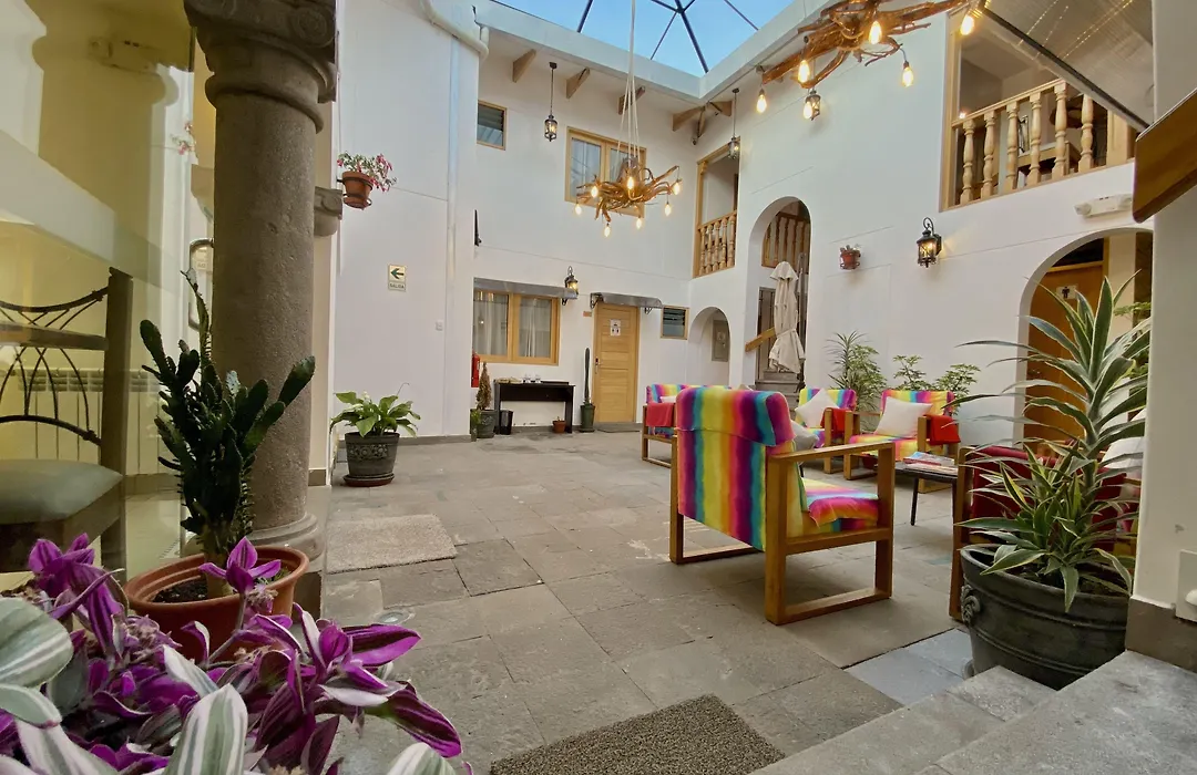 Mistico San Blas Boutique-1