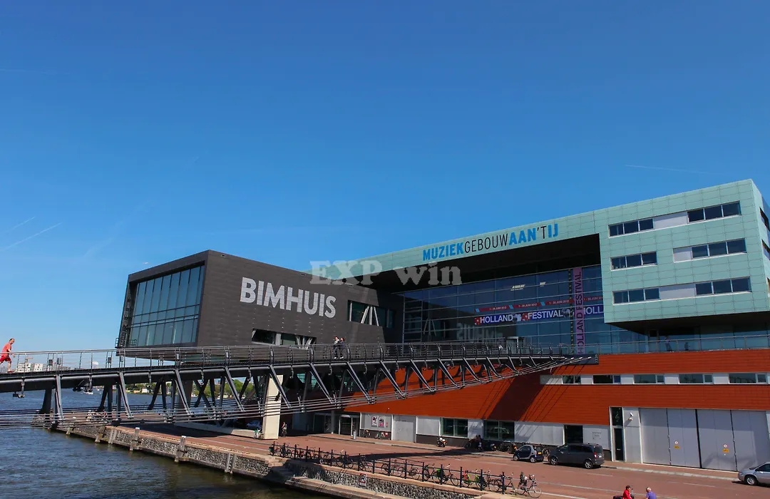 Hampton By Hilton Amsterdam Centre East-1