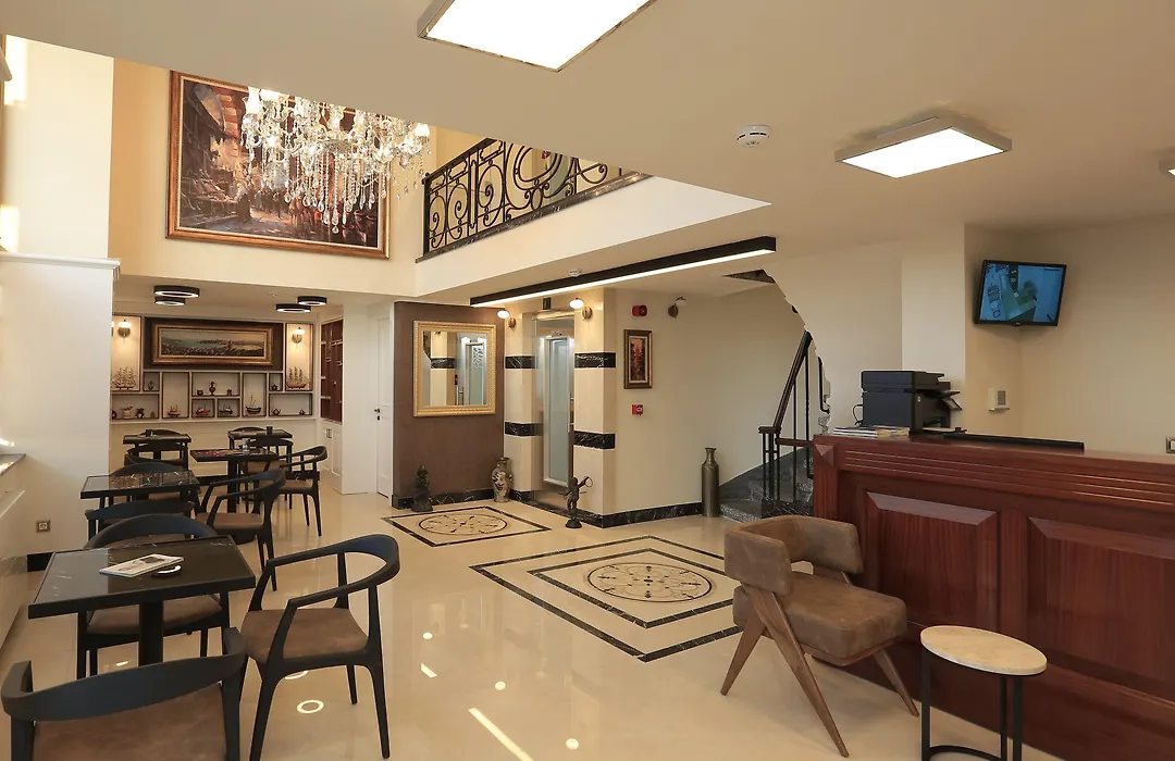 Art Nouveau Pera-1