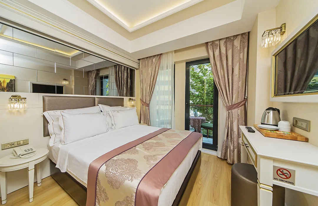 Grand Naki Hotel-1
