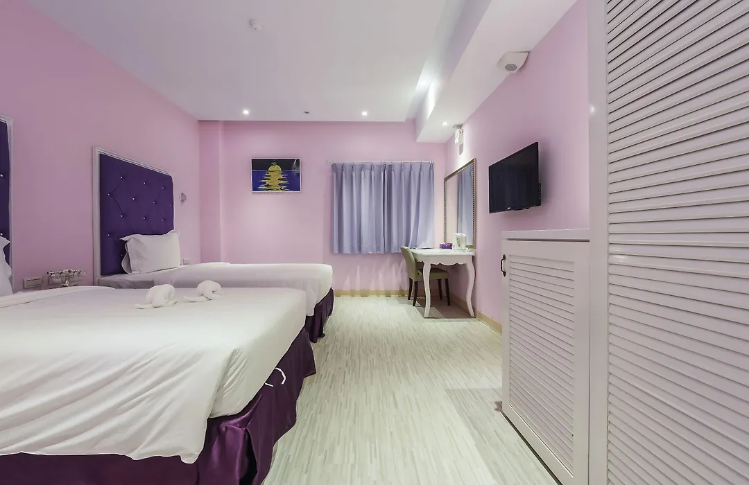 Lion King Hotel-1