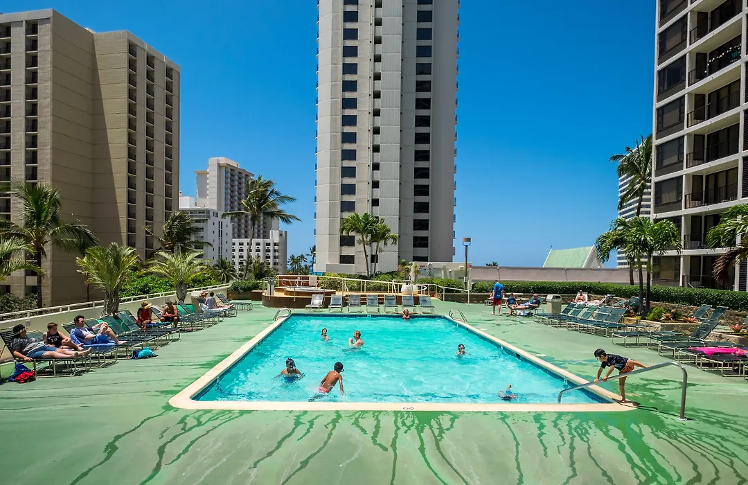 Sweetwater At Waikiki-1