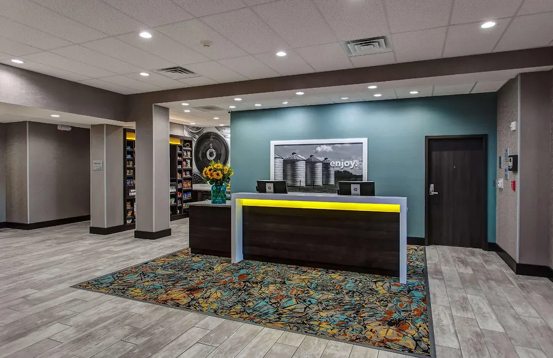 Hampton Inn & Suites-Wichita/Airport, Ks-1