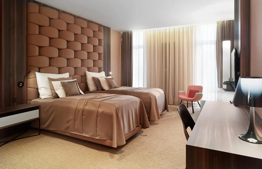 Theatre Hotel-1