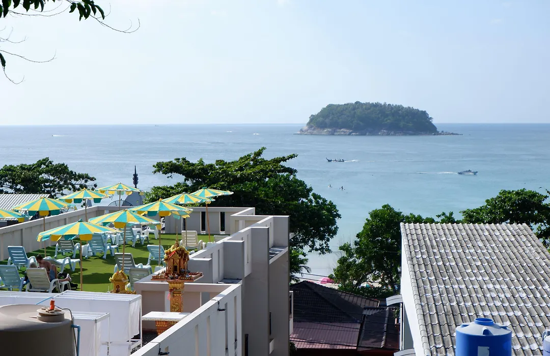 Kata Beachwalk Hotel And Bungalows-1