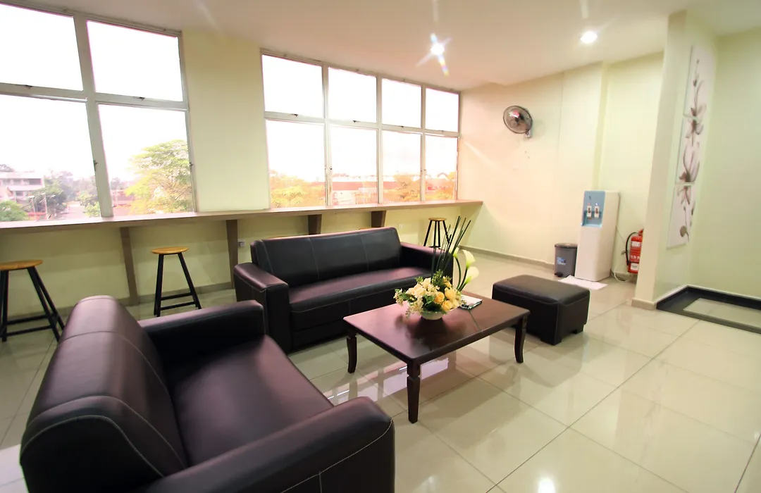 Max Inn Hotel-1
