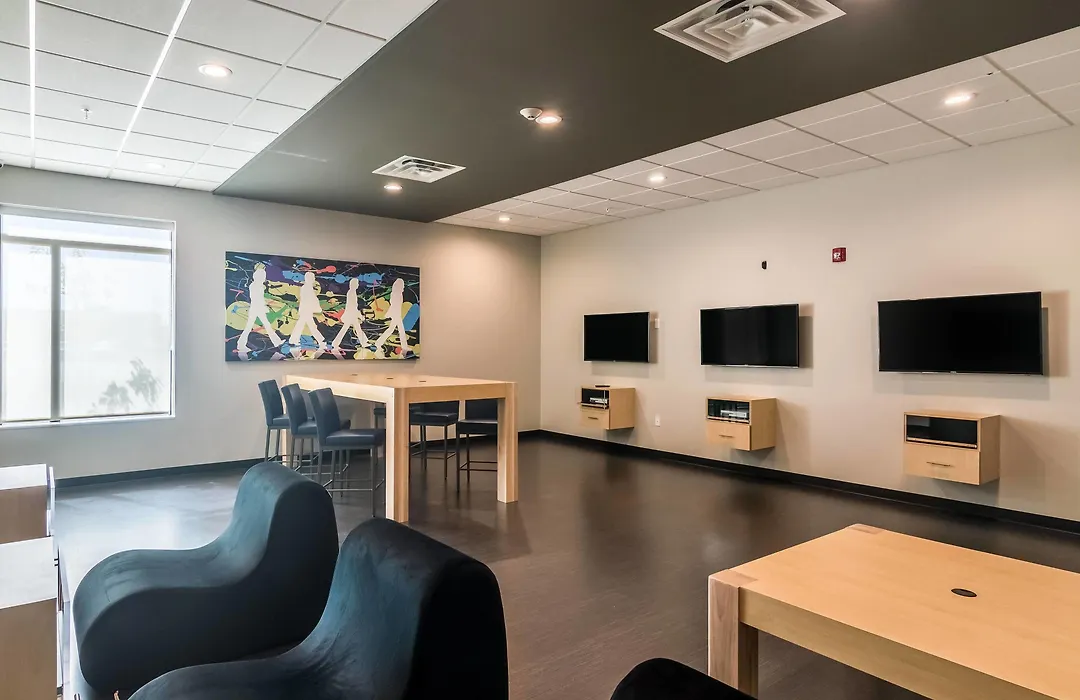 Springhill Suites By Marriott Oklahoma City Downtown-1