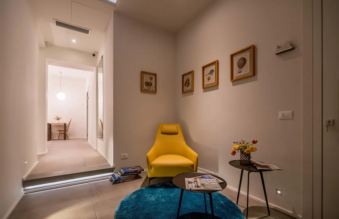 Relais Luce Florence-1