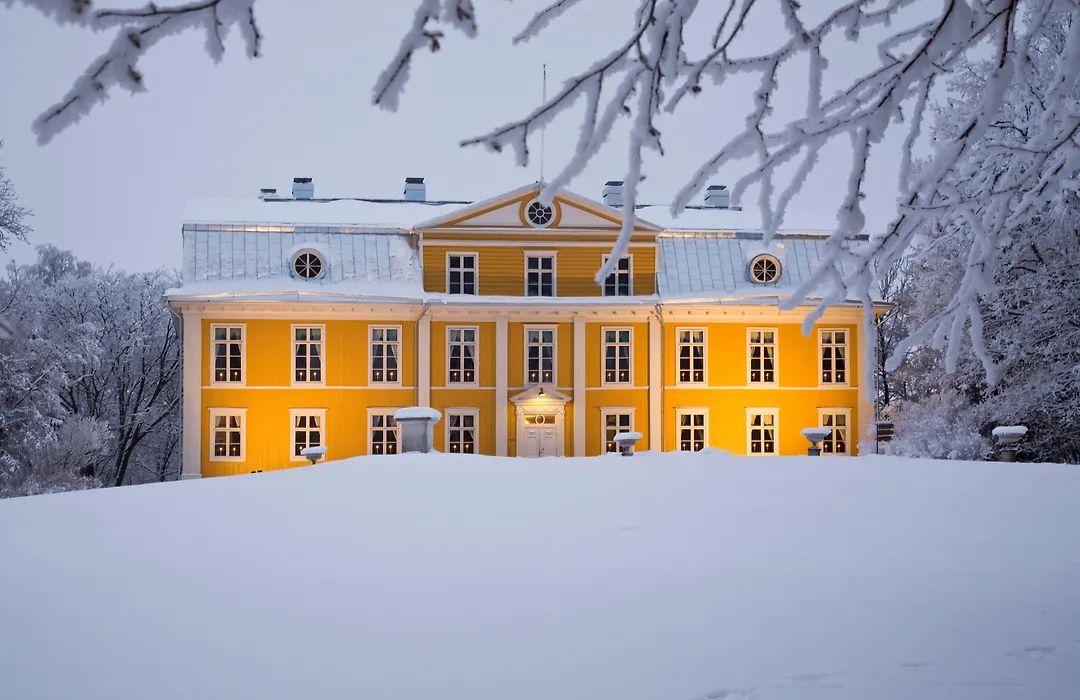 Mustion Linna / Svarta Manor-1