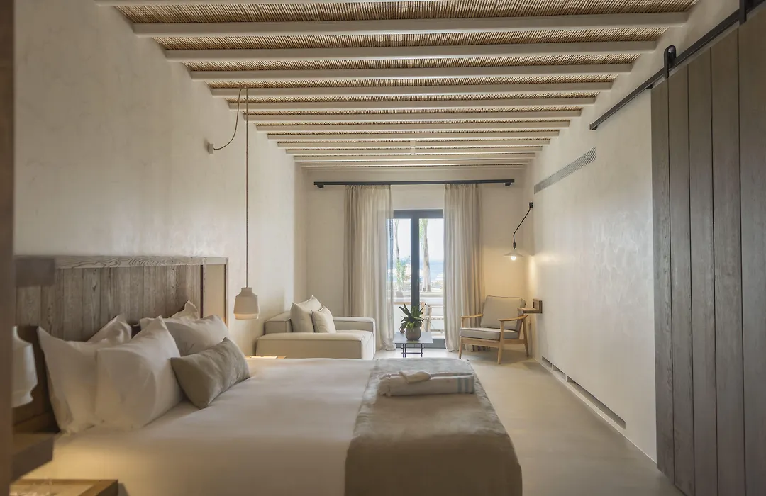 Branco Mykonos-1