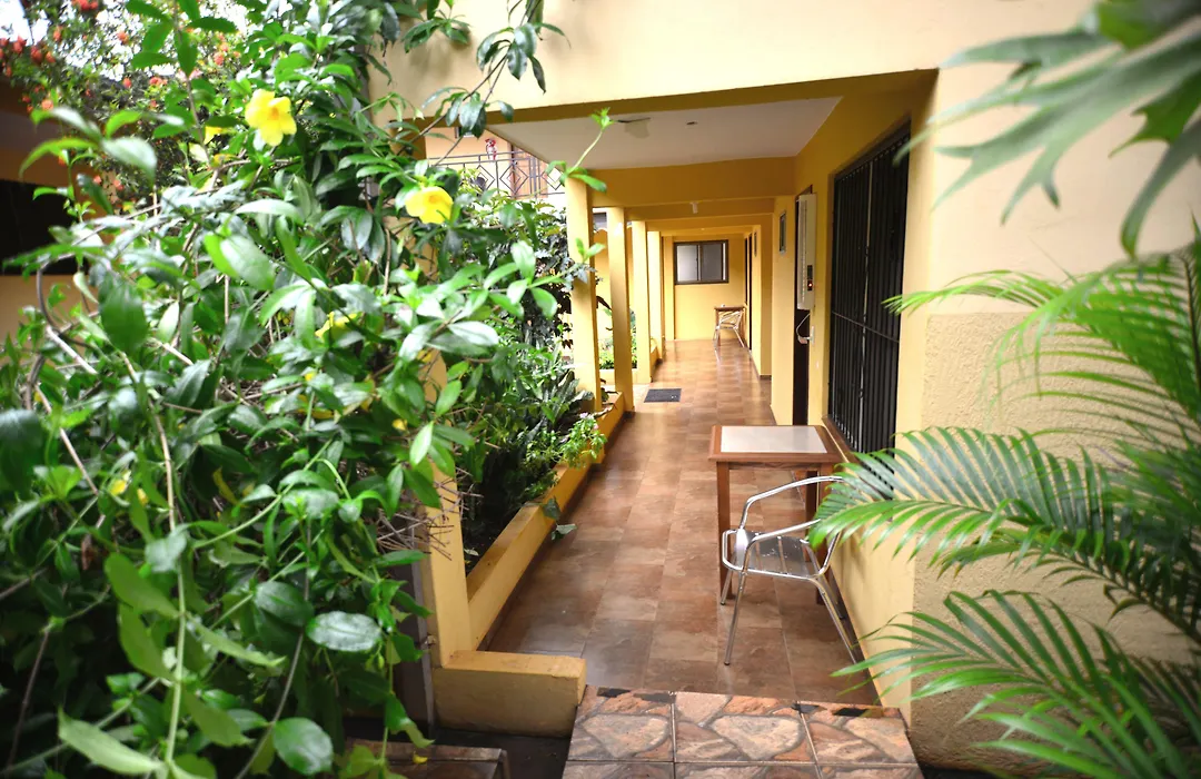 Hotel Lilian-1