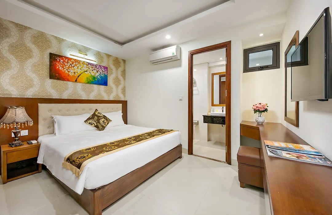 Delicate Hotel-1