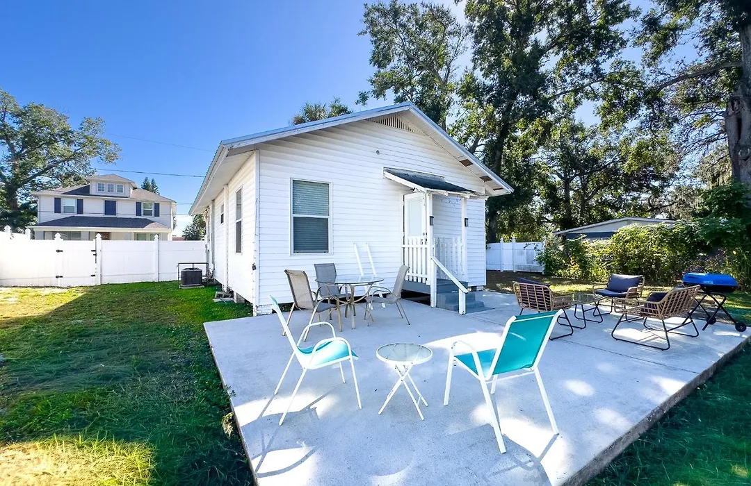 Cozy Stylish Chic Home Ybor, Dt Central Location-1