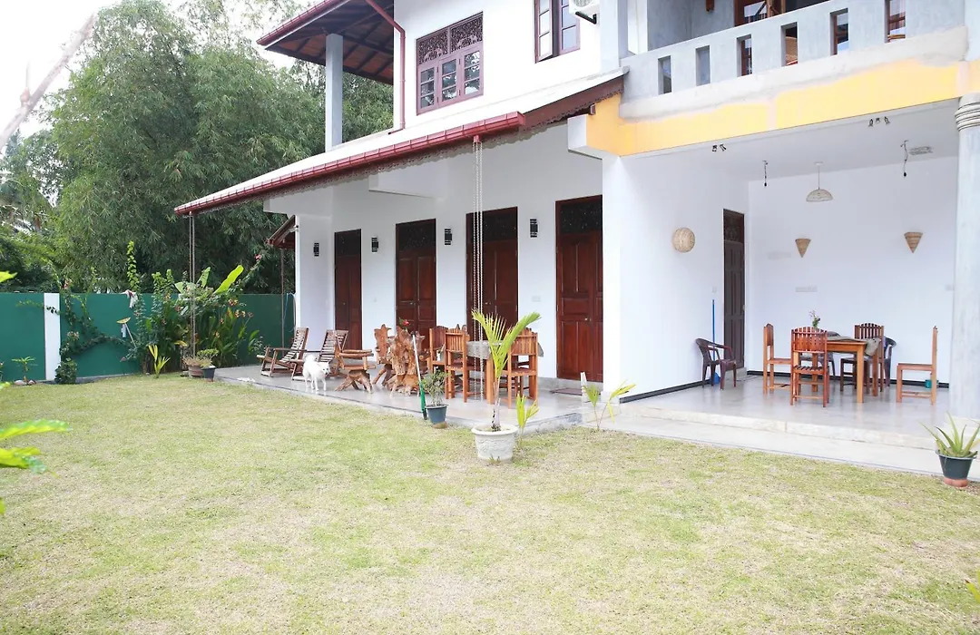 Mary'S Palm Garden-1