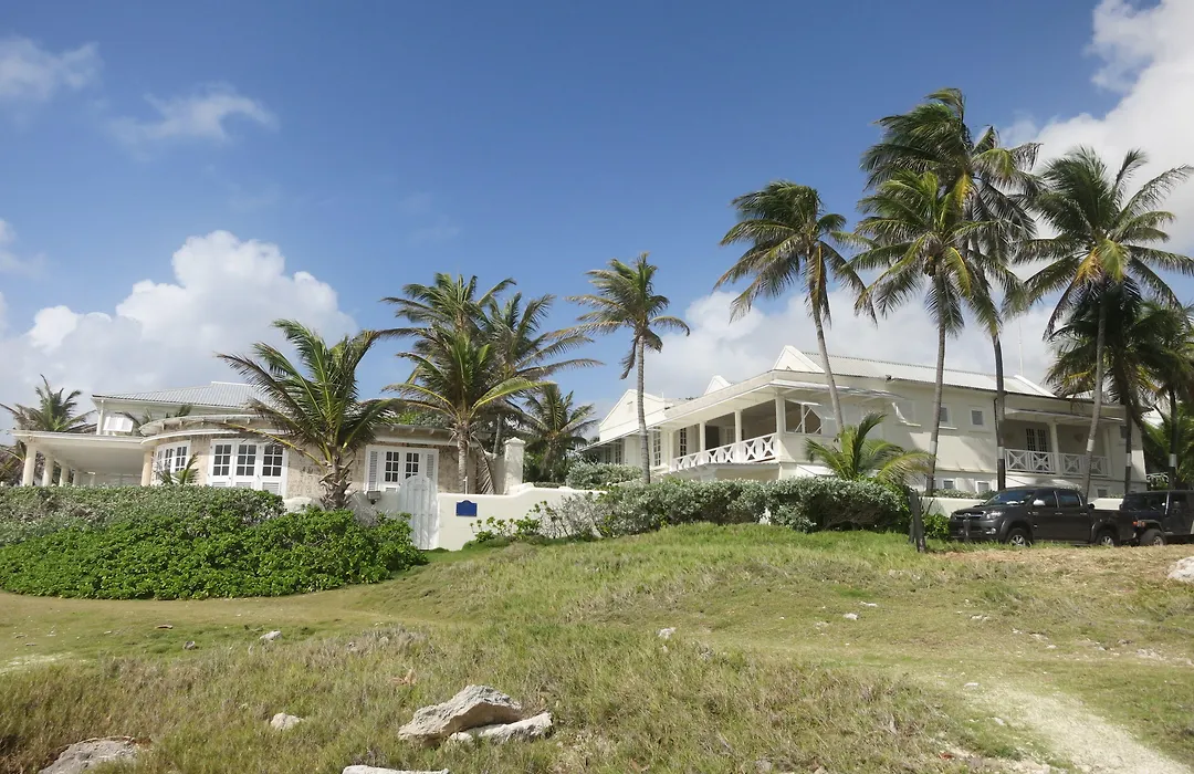Inchcape Seaside Villas-1