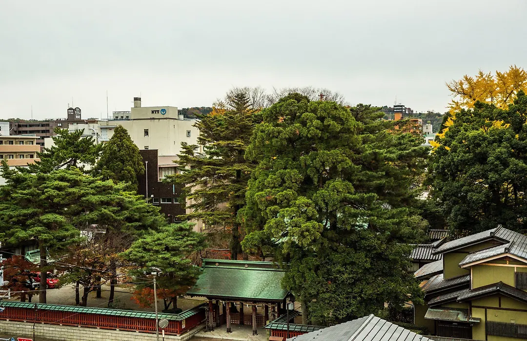 Uan Kanazawa-1