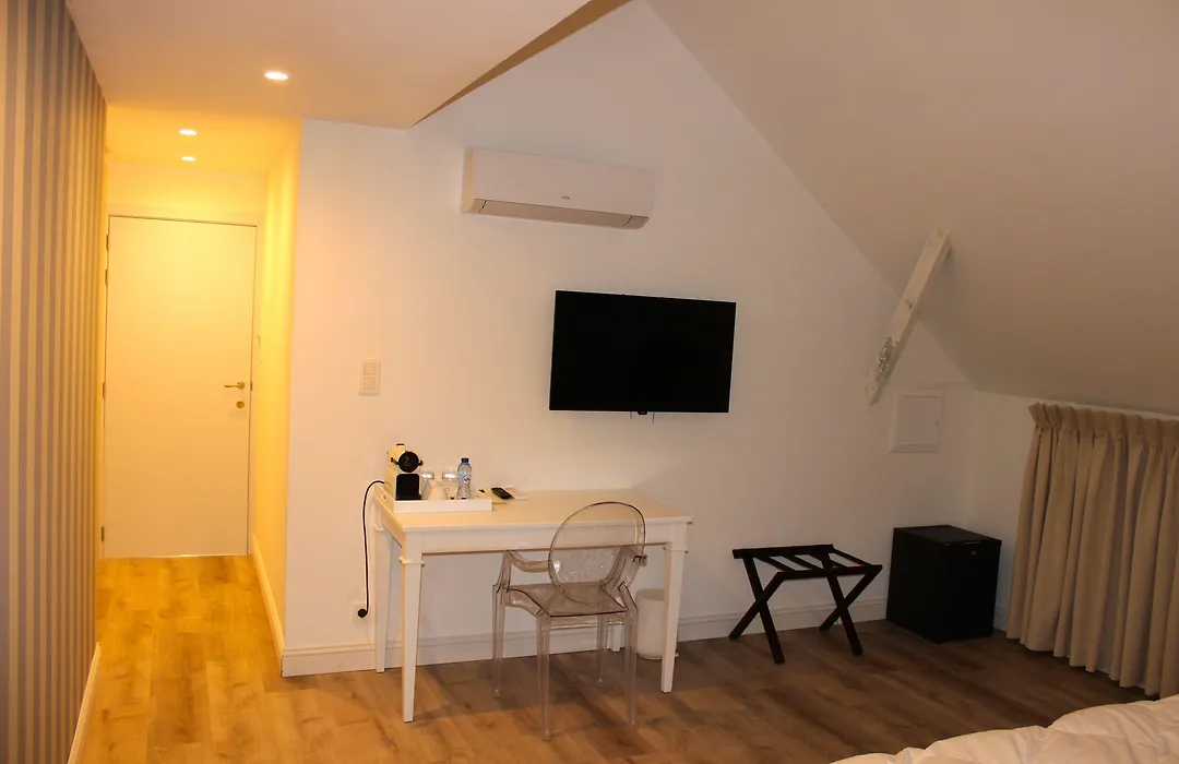 The Hamptons Boutique Hotel-1