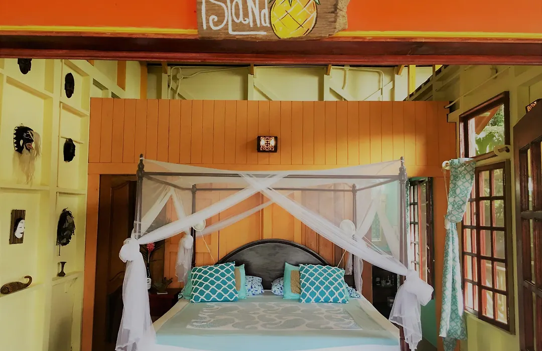 Dolphin Bay Hideaway-1