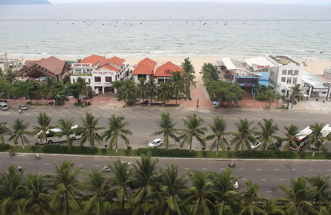 Monarque Hotel Danang-1
