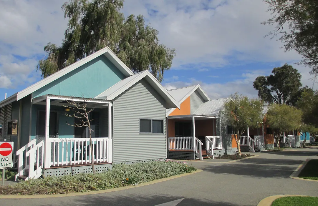Mandurah Ocean Marina Chalets-1