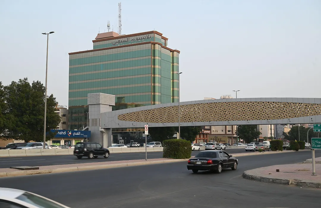 Platinium Seventy Serviced Apartments-1