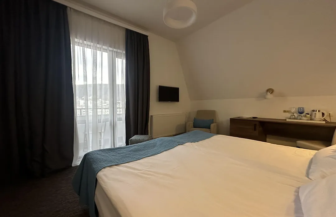 Alliance Hotel-1