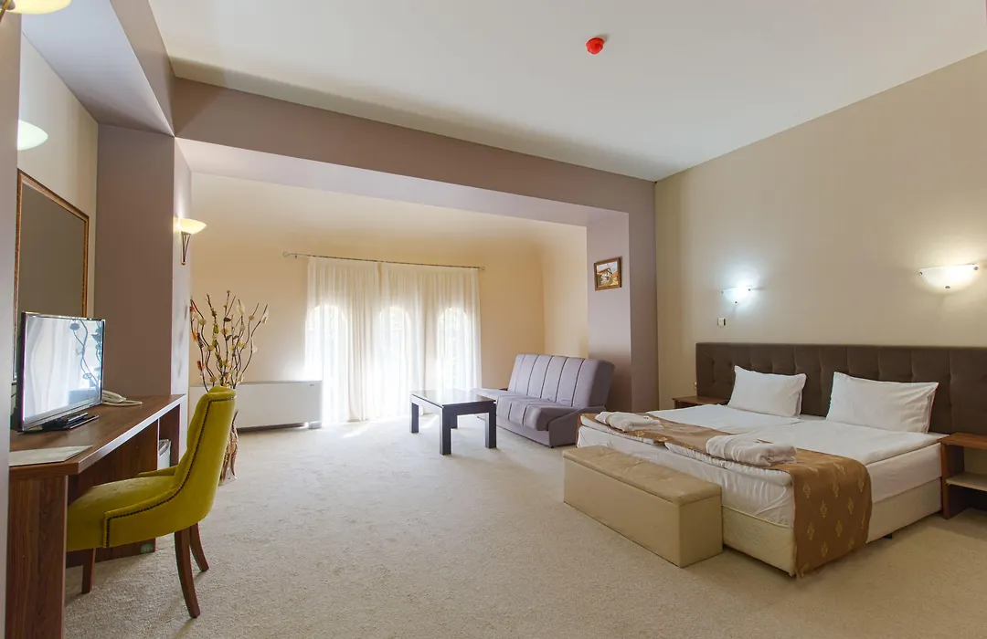 Hotel Monte Cristo-1
