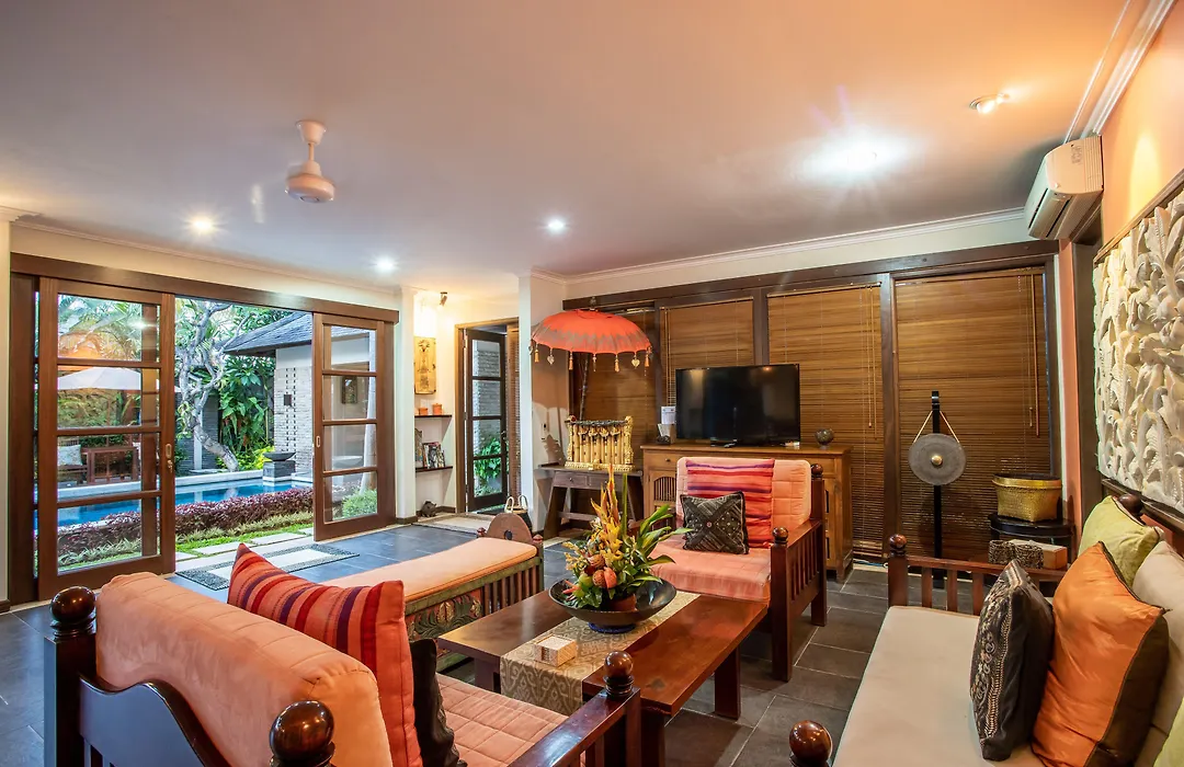 Villa Saffron Seminyak Bali-1