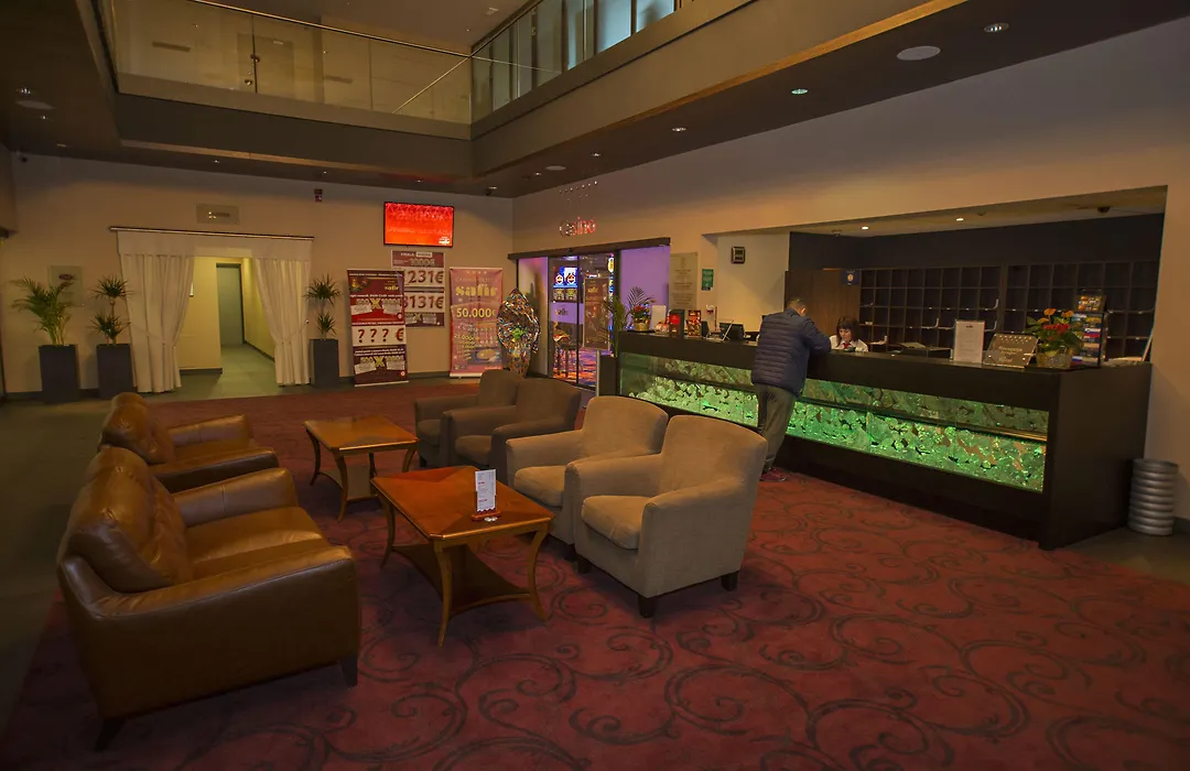 Safir Hotel Casino-1