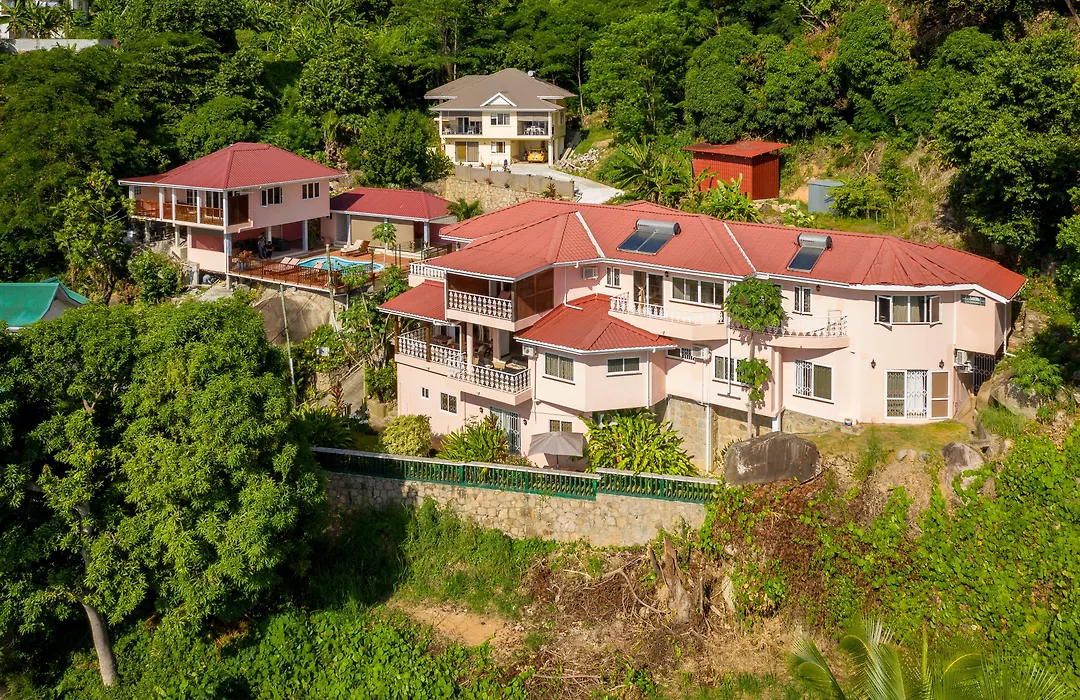 Glacis Heights Villa-1