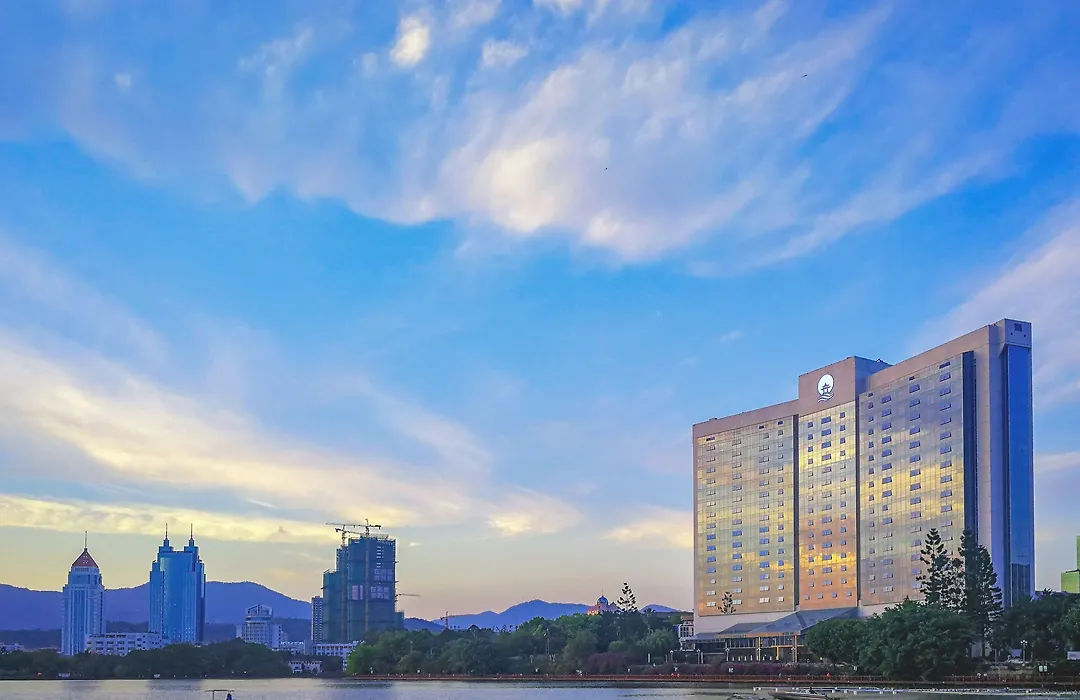 Lakeside Hotel Fuzhou-1