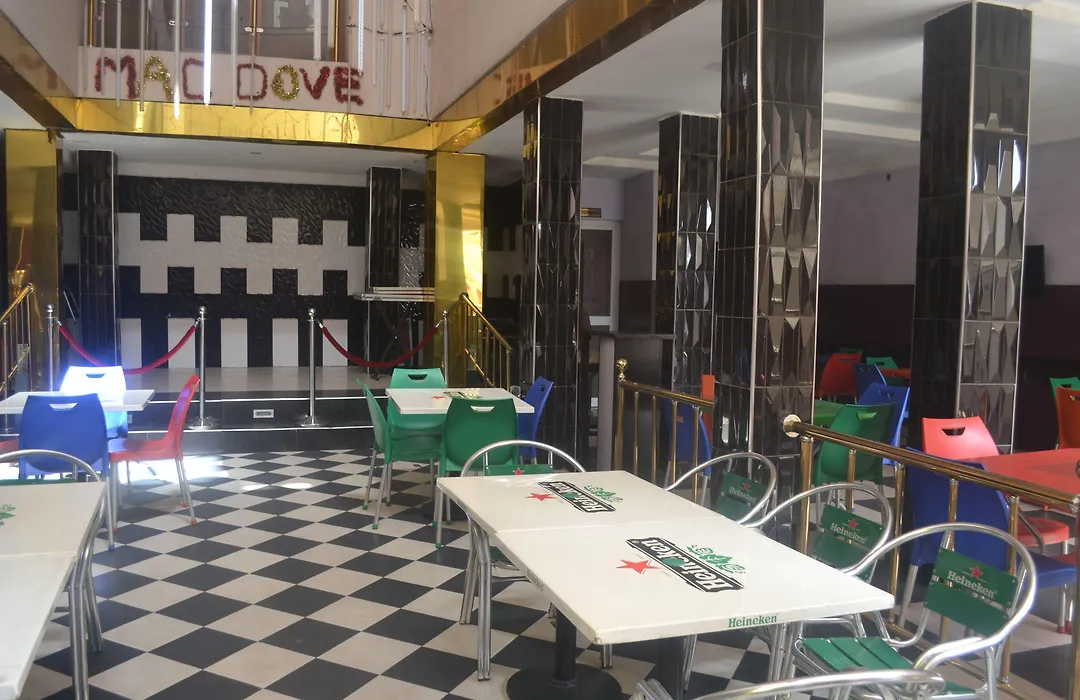 Mac Dove Lounge & Suites-1
