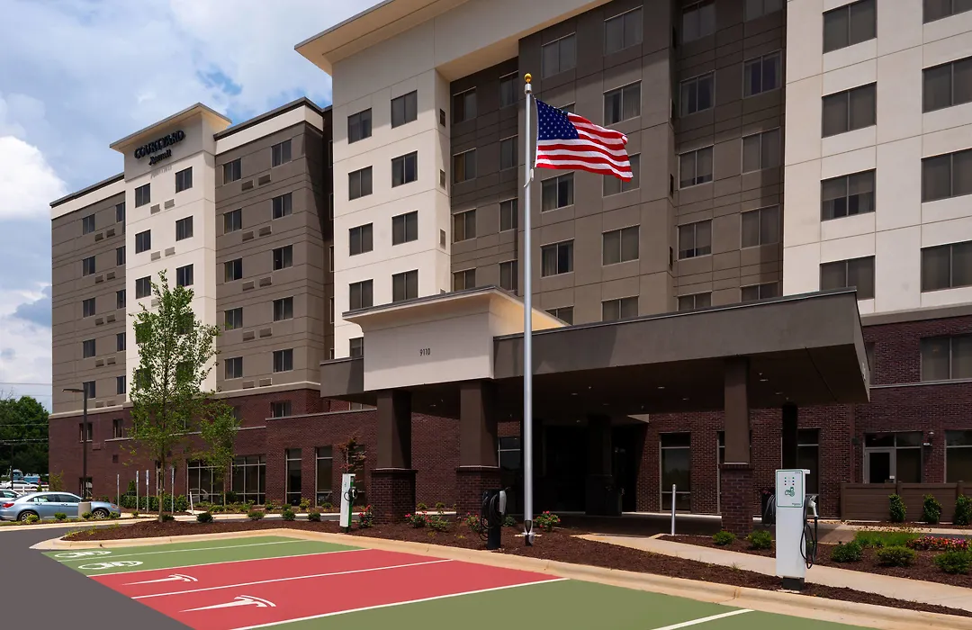 Courtyard By Marriott Charlotte Northlake-1