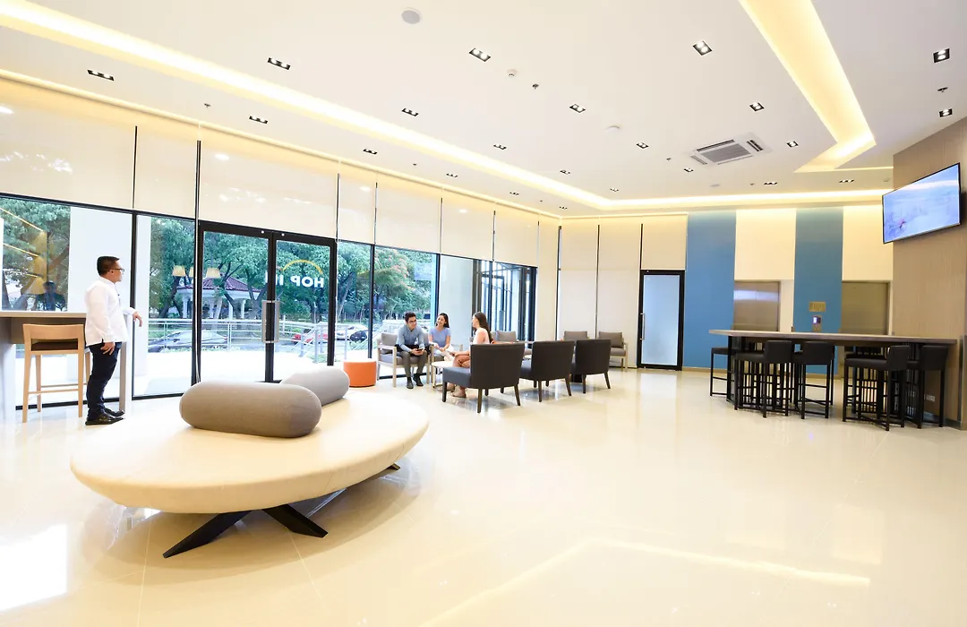 Hop Inn Hotel Alabang Manila-1