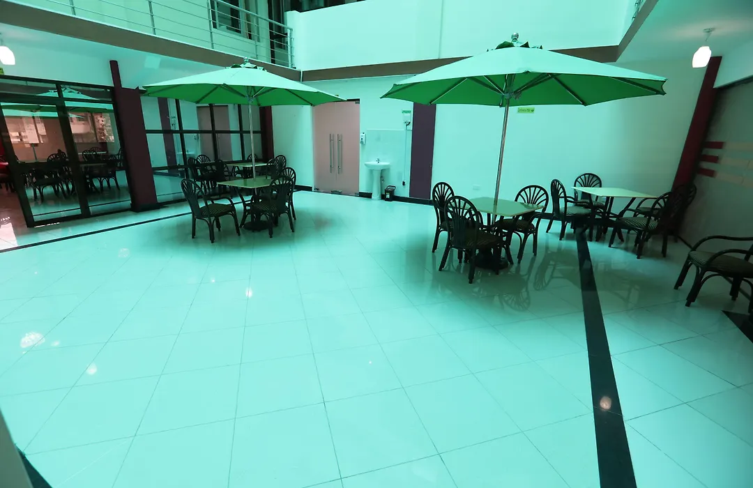 Sheratton Regency Hotel-1