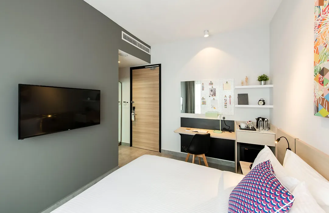 The Canvas Hotel-1