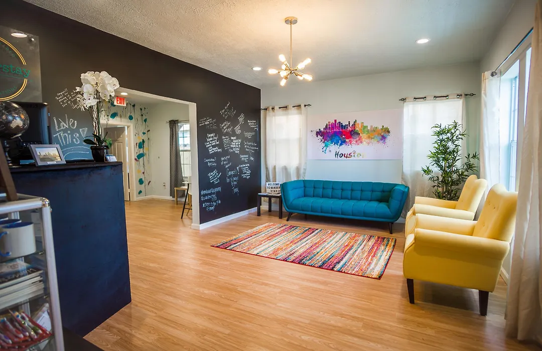 Wanderstay Houston Hostel-1