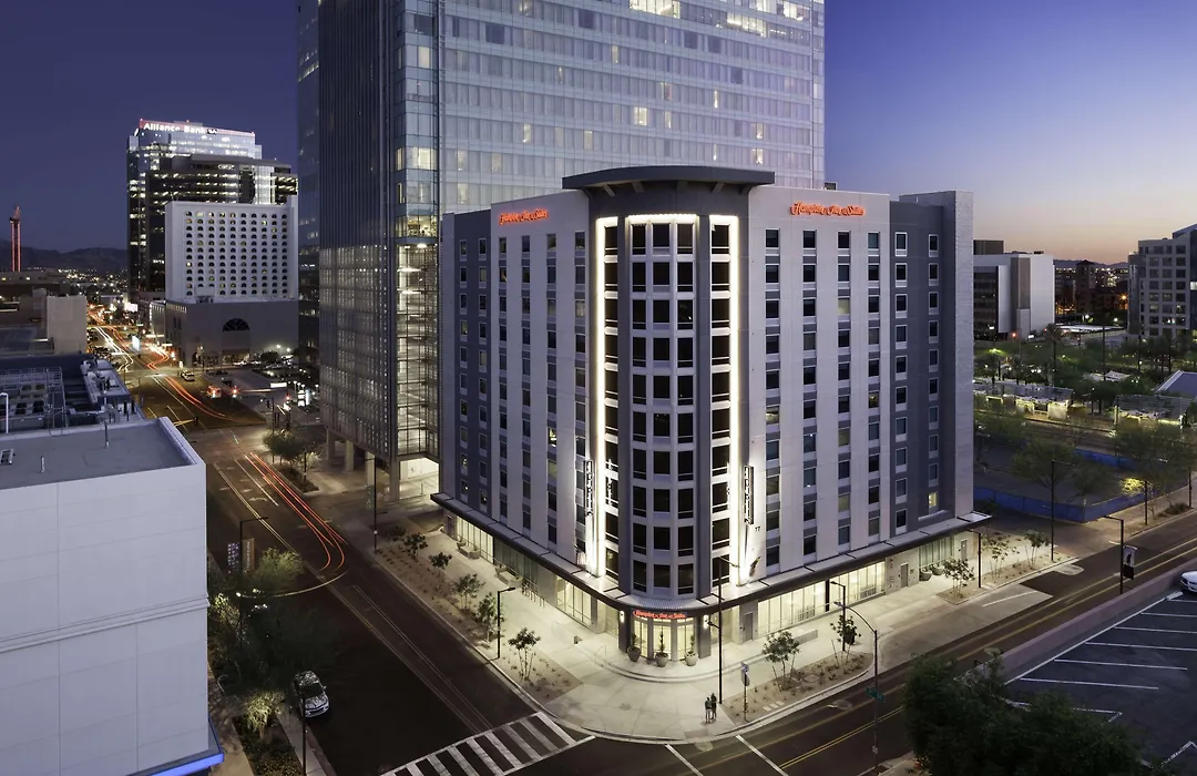 Hampton Inn & Suites Phoenix Downtown-1