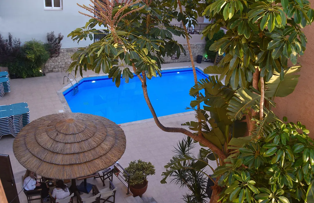 24 Seven Boutique Hotel-1