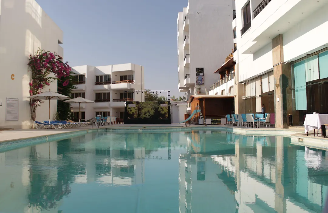 Marlin Inn Azur Resort-1