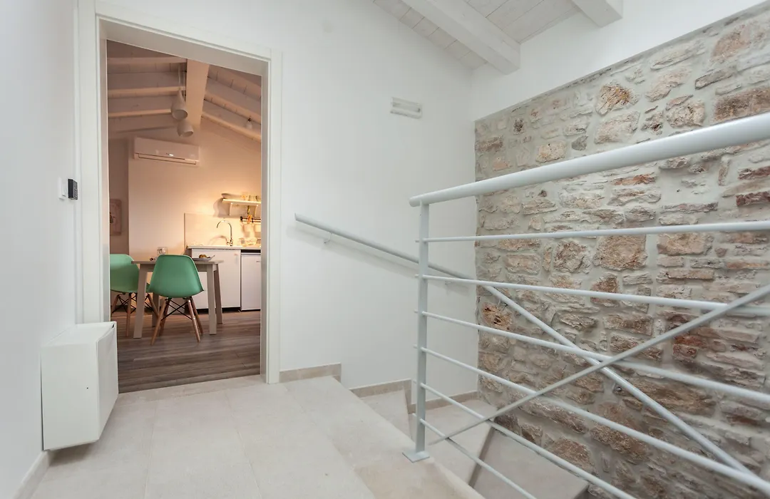 Apartments And Rooms Hey Rovinj-1