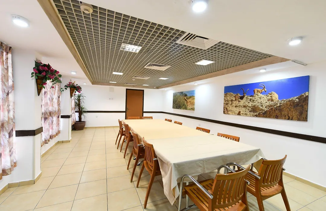 Hi - Eilat Hostel-1