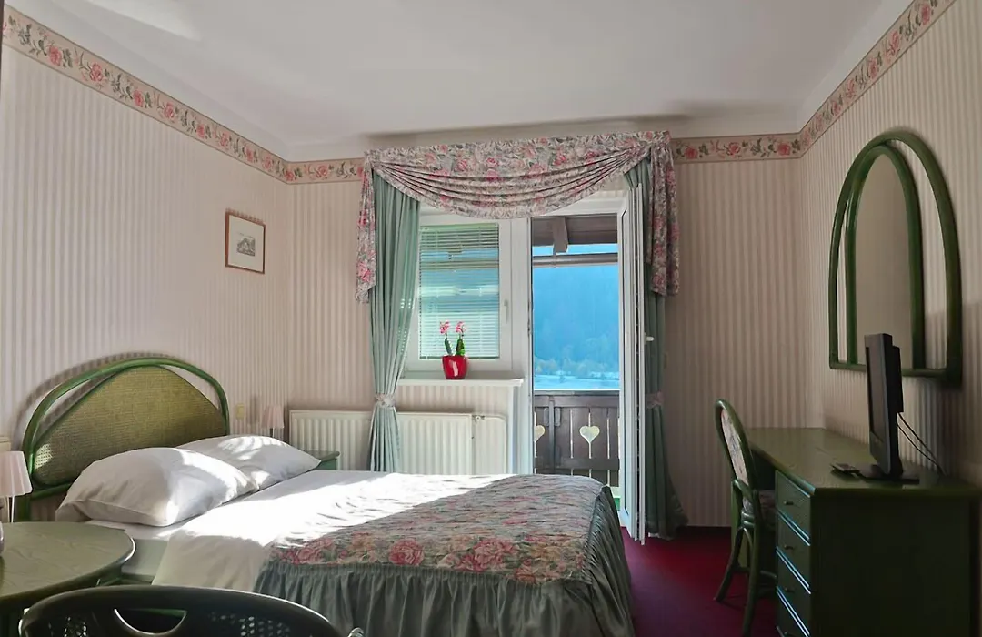 Milka Boutique Hotel-1