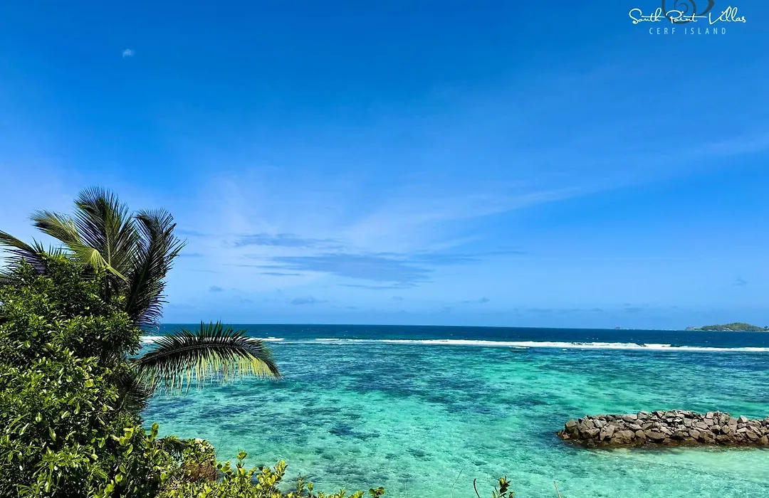 South Point Villas Cerf Island-1