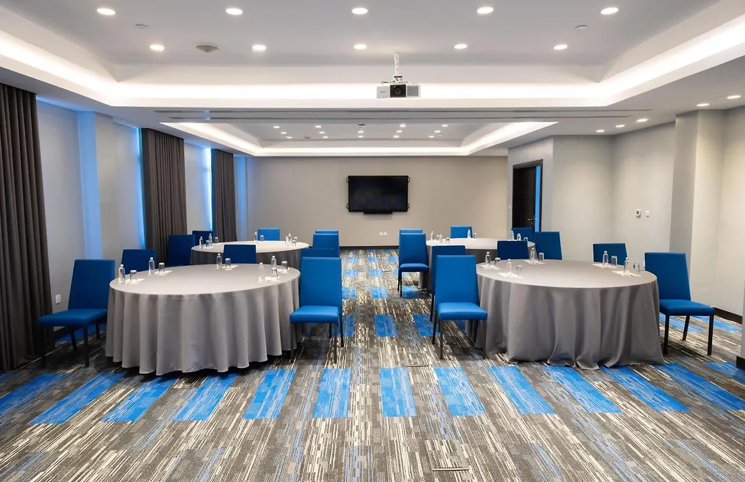 Park Inn By Radisson Jubail Industrial City-1