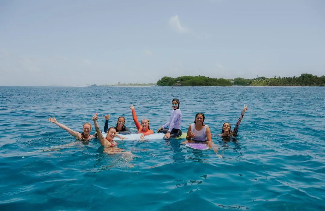 Akiri Surf Retreat-1