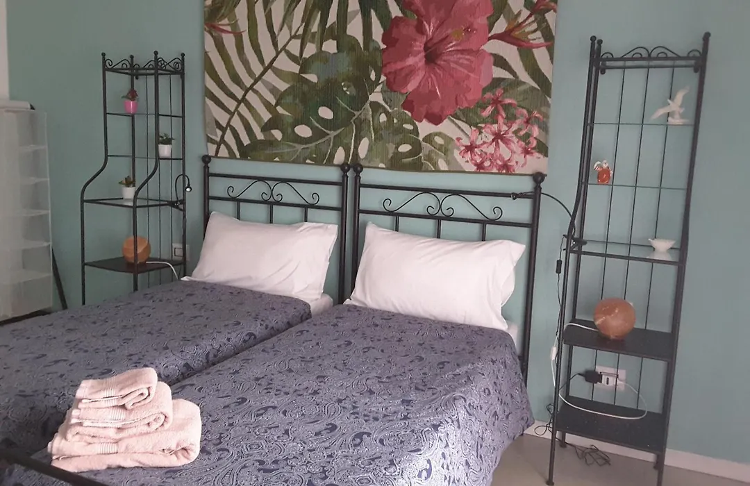 Lucrece Holiday Apartment-1