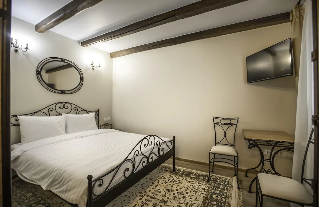 Casa Gotica Residence-1