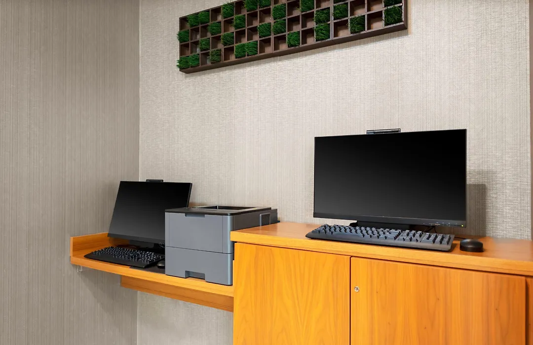 Springhill Suites Kansas City Airport-1